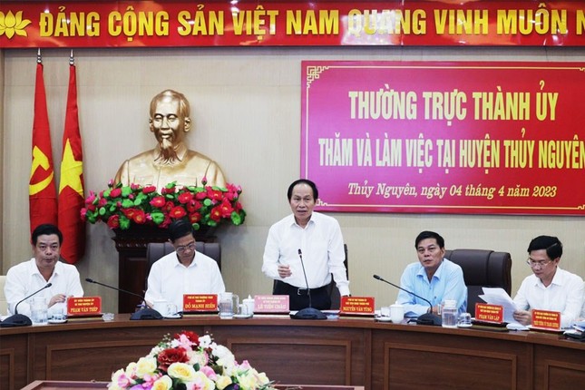 Bí thư Hải Phòng: Tập trung nguồn lực chuyển đổi huyện Thủy Nguyên thành thành phố - Ảnh 1.