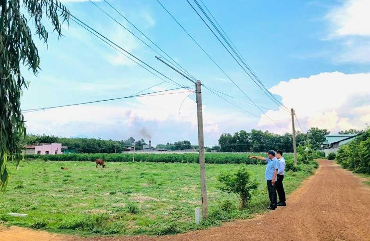 Từng tranh nhau mua bán nhưng hiện nhà đầu tư đất vườn phía Nam ngậm ngùi vì rao chẳng ai hỏi, bán hạ giá cũng không người hỏi mua - Ảnh 1.