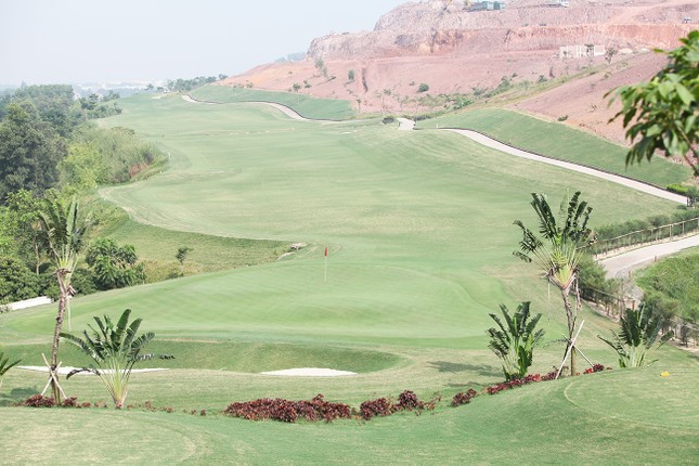 Bắc Giang chấp thuận dự án sân golf kết hợp nhà ở hơn 6.000 tỷ đồng - Ảnh 1.