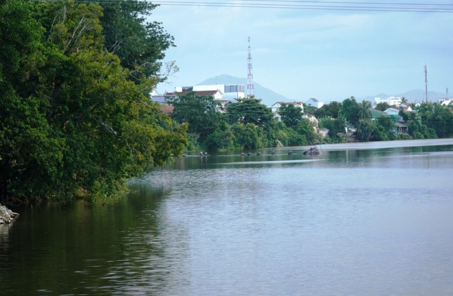 Huế đầu tư 267 tỷ đồng xây tuyến đường đi bộ ven sông đào từ thời nhà Nguyễn - Ảnh 3.