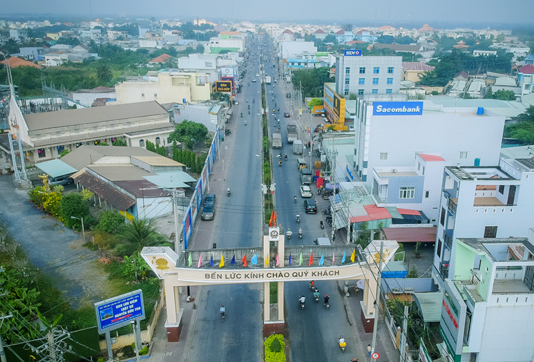 Long An chấn chỉnh loạt dự án không giao sổ đỏ cho người dân - Ảnh 1.