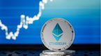 Ethereum vượt 2.100 USD khi thị trường phục hồi